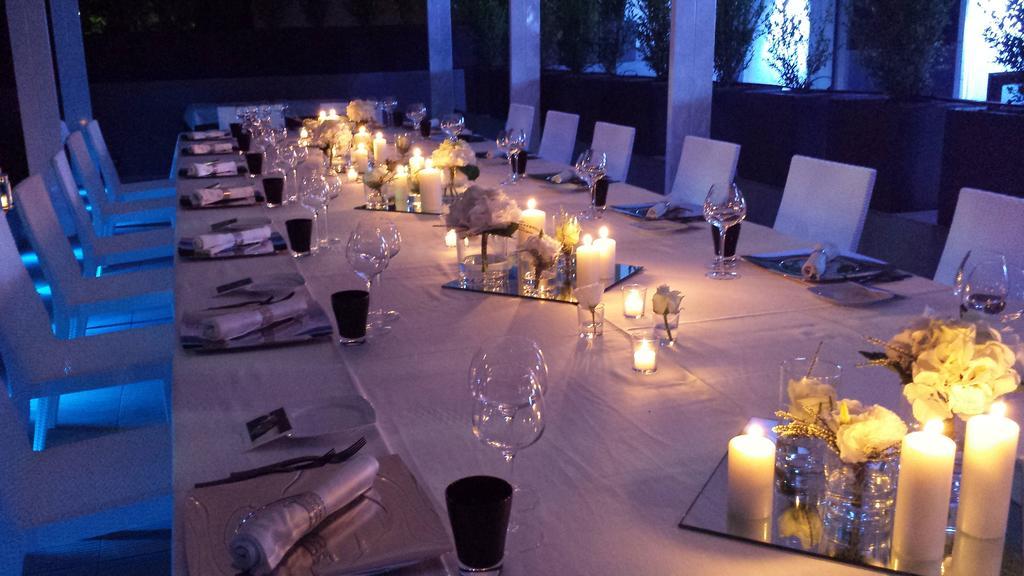 ホテル モンテカティーニ パレス モンテカティーニ・テルメ エクステリア 写真 A table set for a formal dinner
